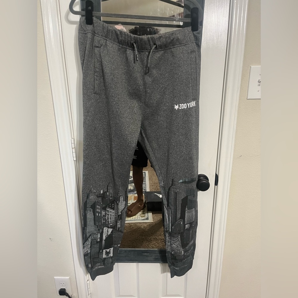 Sweat pants